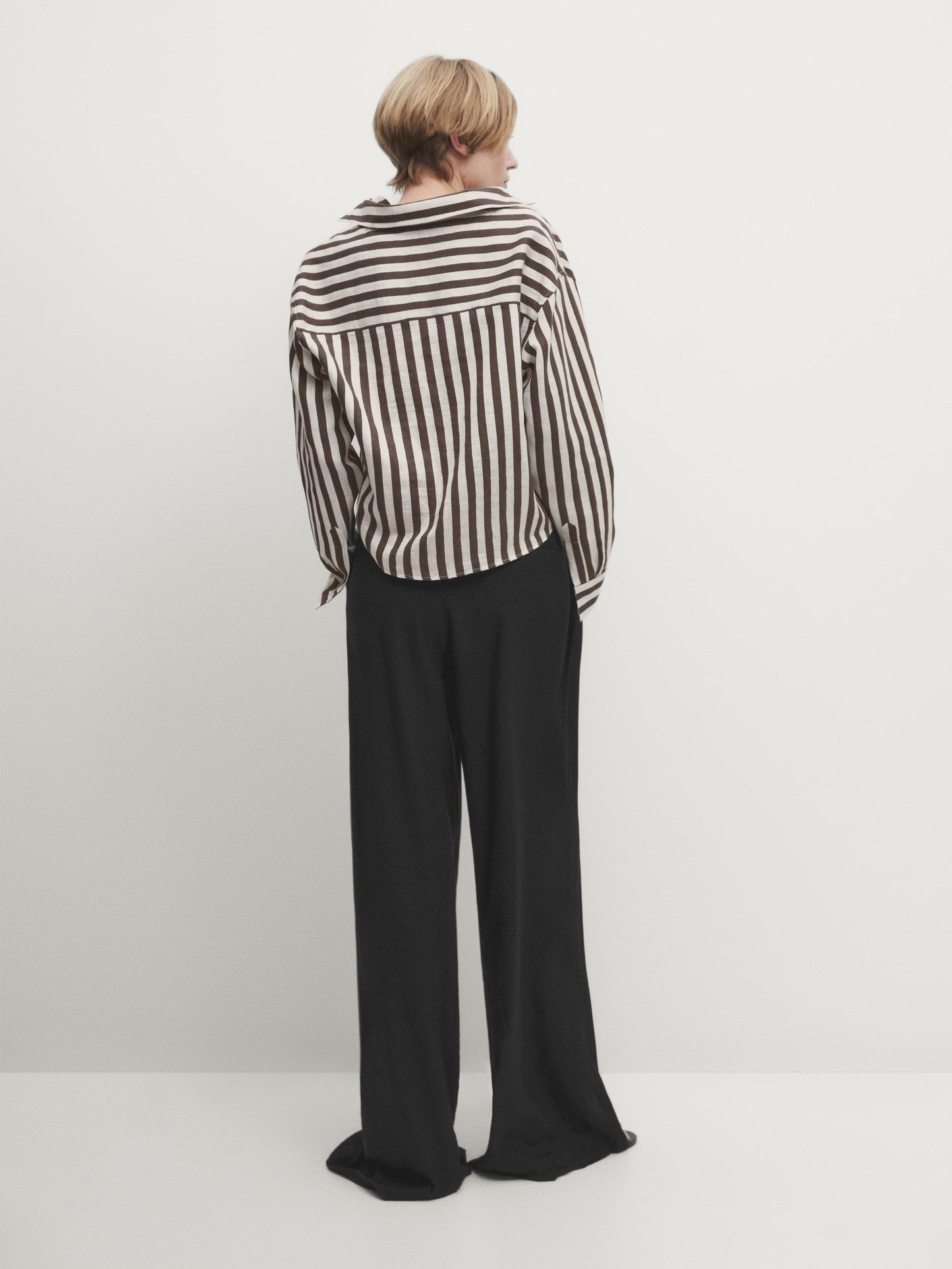 Camisa crop rayas manga larga con lino
